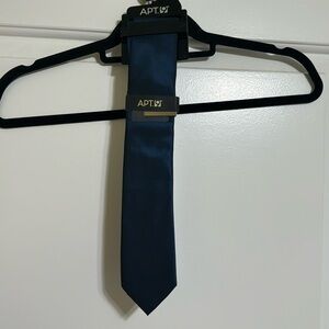 Apt. 9 Blue tie